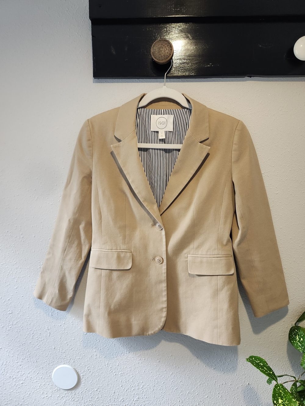 1901 Women's Khaki Tailored Blazer